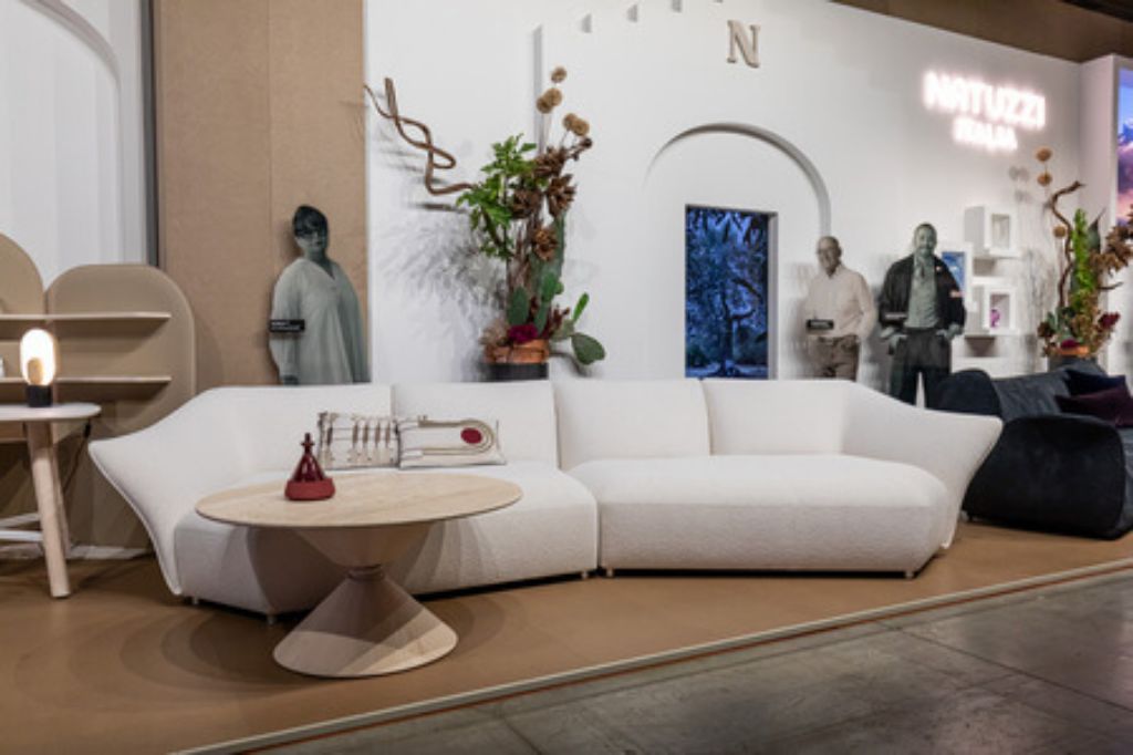 0035587_natuzzi italia at the milan design week tells about the new normal_1024