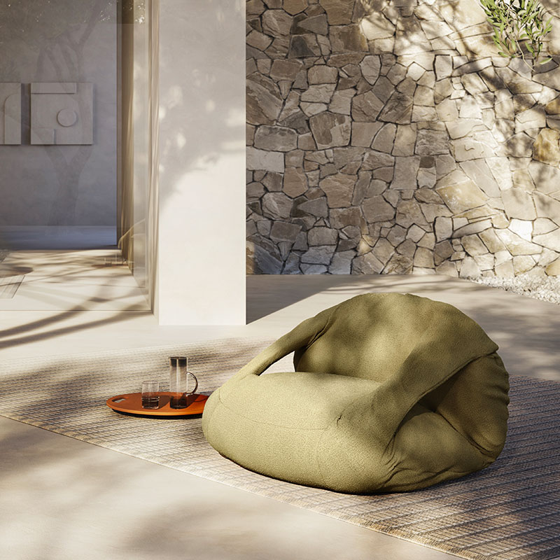 Natuzzi editorial - An embrace with our
land
