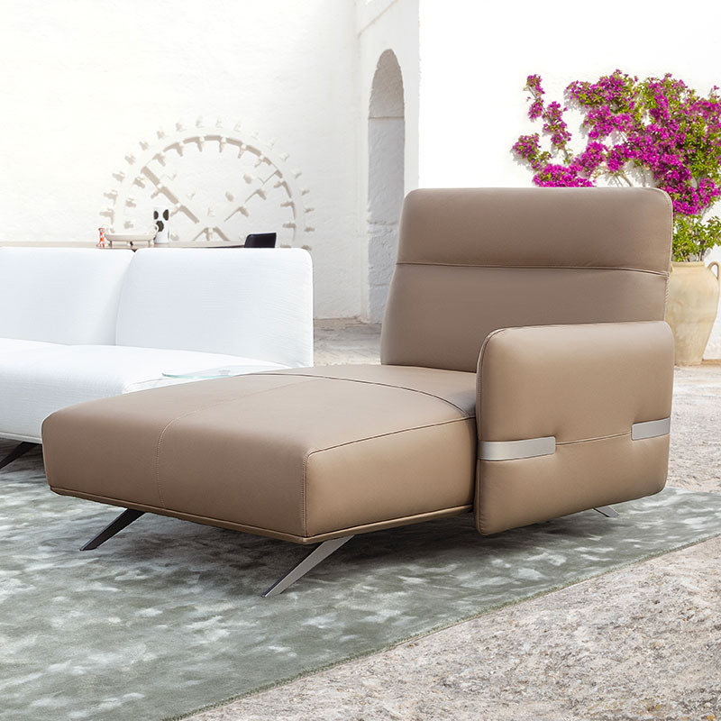 Natuzzi editorial - Comfort without compromise