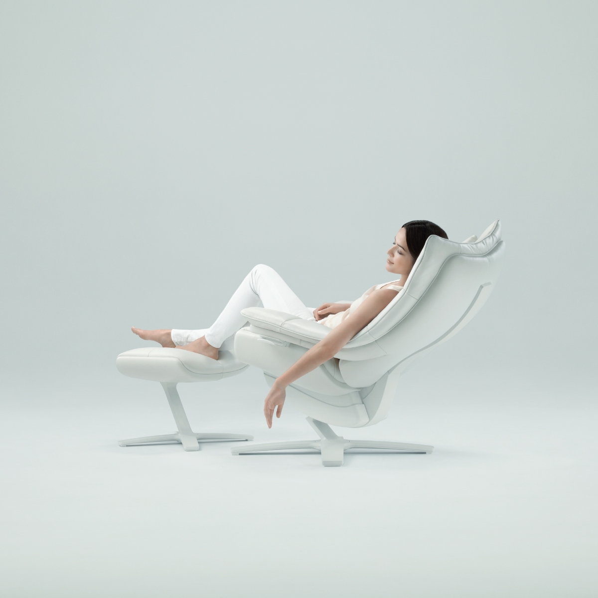 Natuzzi editorial - Comfort that moves with you